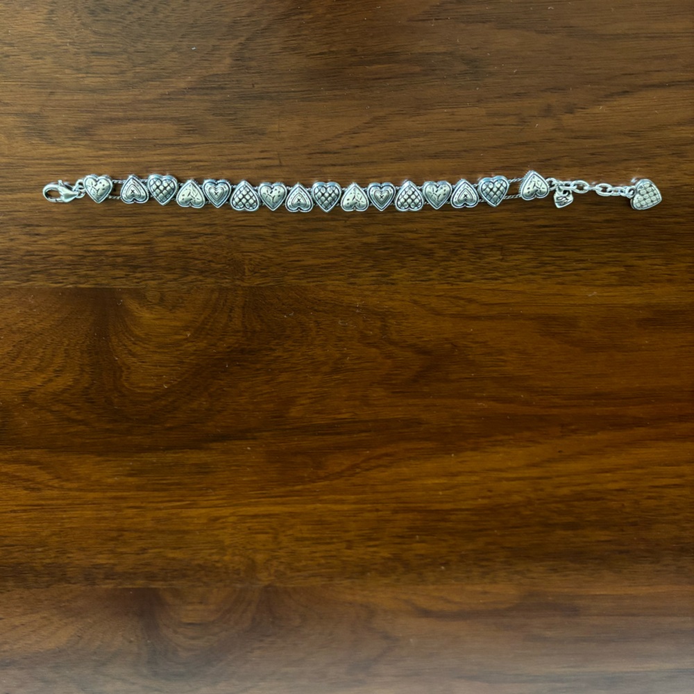 Silver heart bracelet